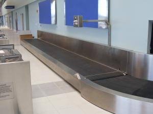 Belt conveyor for baggage